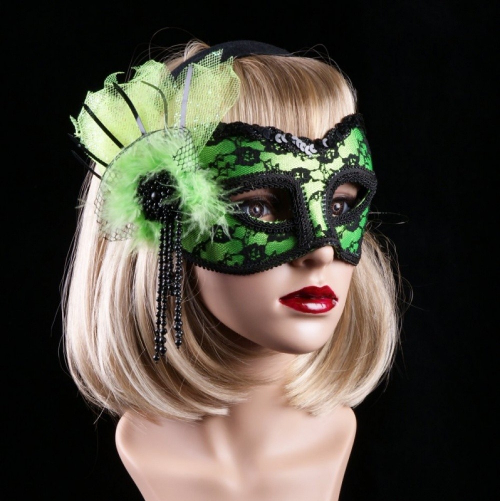 Loup EM380 demi masque Vert dentelle noir avec perles breloque