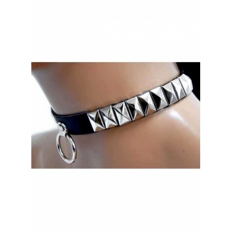 Collier 298-Cuir noir pyramide métal et anneau