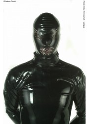 Latexa 1341 Cagoule perforée latex noir