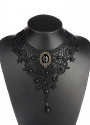 Collier baroque en dentelle brodée Epicuria noir