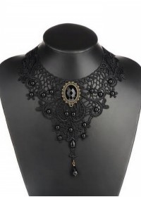 Collier baroque en dentelle brodée Epicuria noir