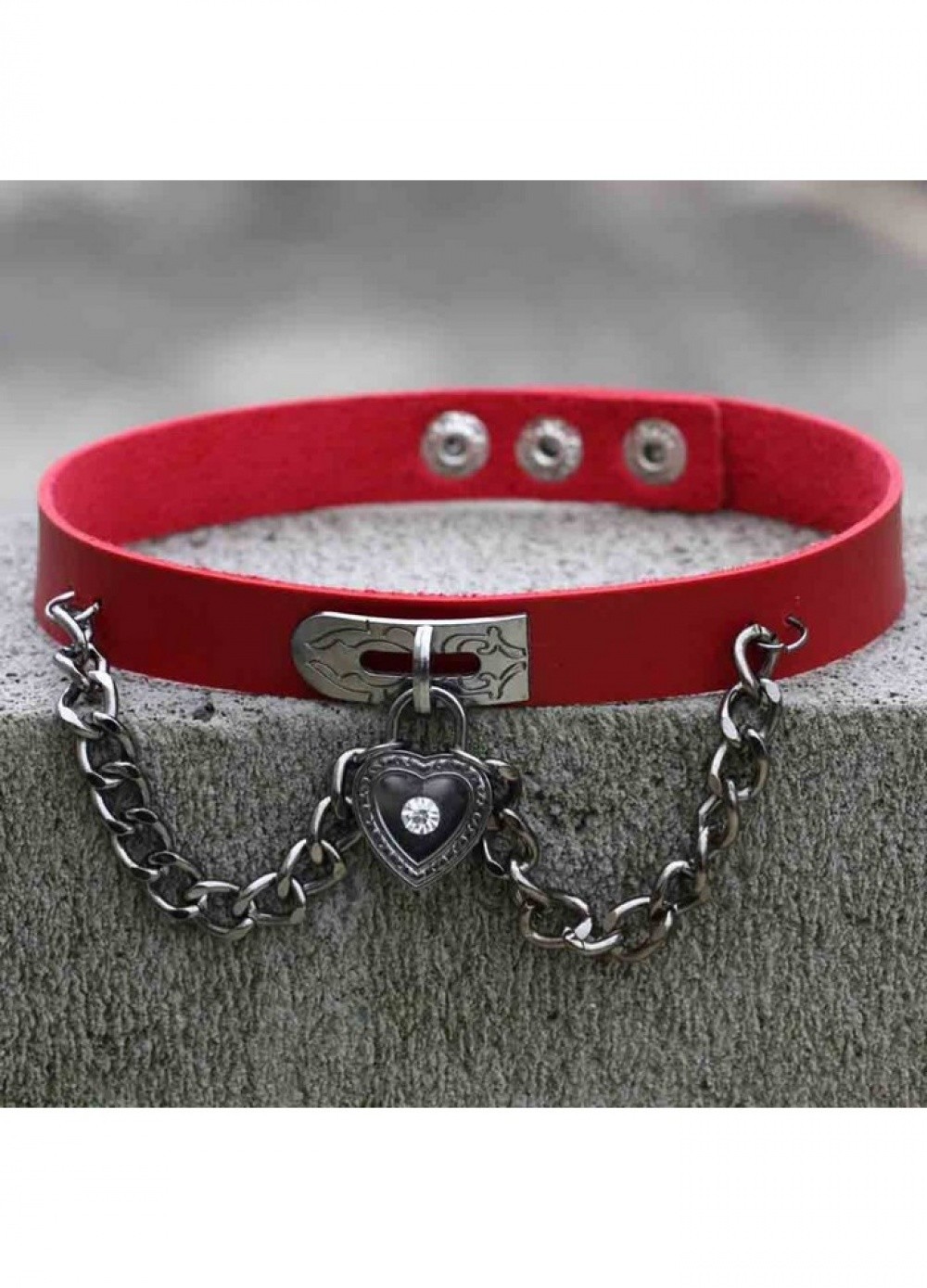 Cuir noir Pendentif Coeur et Chaînes Rouge