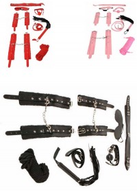 Kit bondage: Menottes-Baillon-Collier-Martinet-rose-rouge-noir