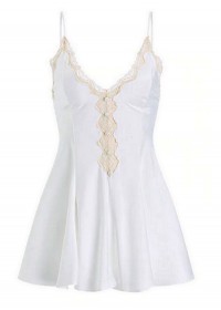 Nuisette en satin blanc avec dentelle beige et boutons esprit vintage