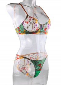 Lingerie coquine satiné vert en tulle nude et dentelle brodée coloré Sophie Libertine Vannes