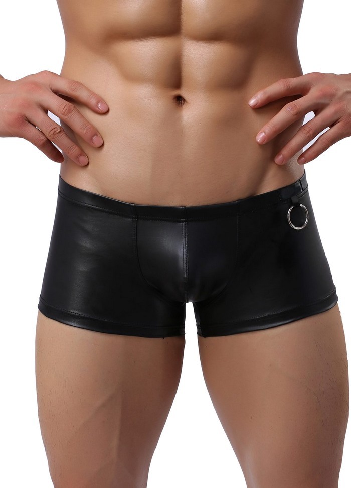 Boxer homme aspect cuir noir avec anneau