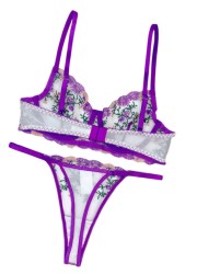 Lingerie sexy à petit prix pour femme ensemble soutien-gorge et string vendu chez Sophie Libertine Vannes