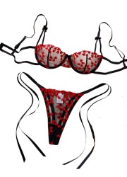 Lingerie coquine a petit prix noir et rouge en vente chez Sophie Libertine Vannes