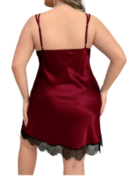 Lingerie chic grande taille pour femme ronde en vente chez Sophie Libertine Vannes