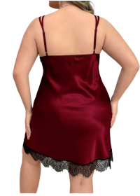 Lingerie chic grande taille pour femme ronde en vente chez Sophie Libertine Vannes