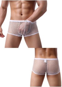 Vue arrière du boxer blanc en résille révélant la transparence sensuelle.