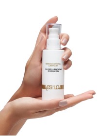 Huile de massage au silicone qui s'utilise sur toutes les zones du corps - Sophie Libertine Vannes