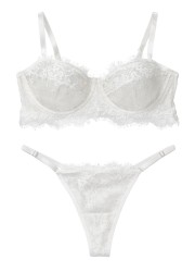 Lingerie blanche pour femme en grande taille - Sophie Libertine Vannes